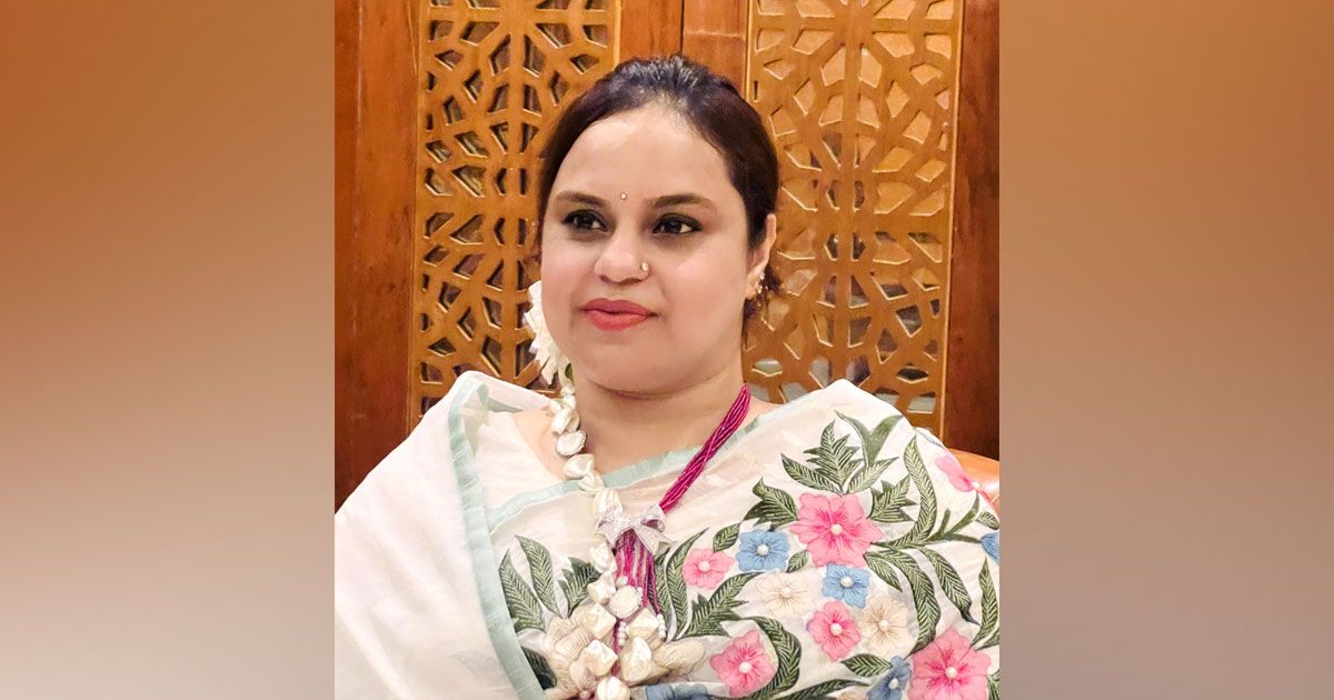 আম-ছালা দুইই গেল ঝুমা তালুকদারের