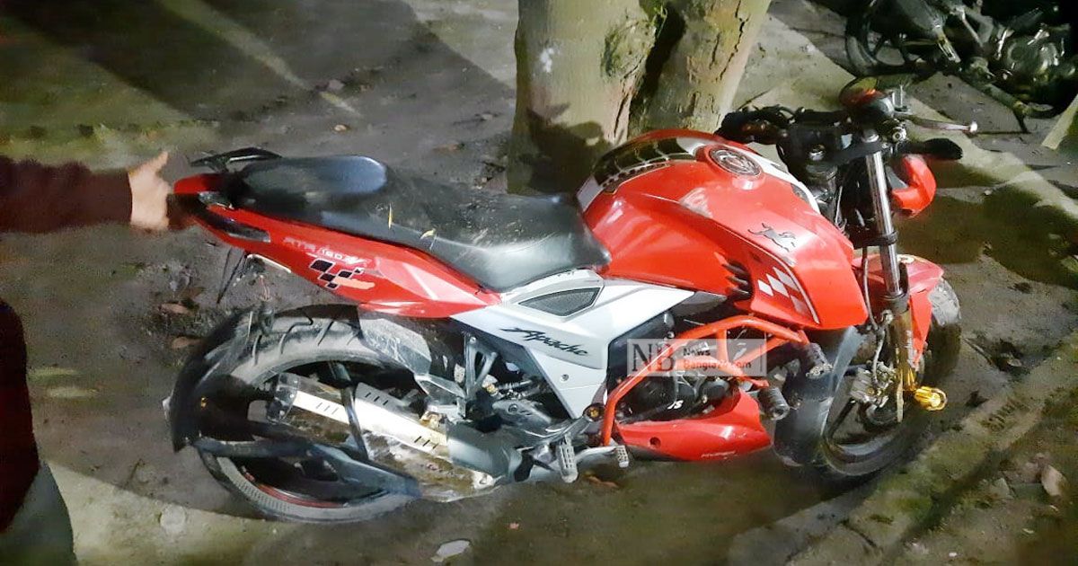রসমালাই-খেতে-কুমিল্লা-যাওয়ার-পথে-ঝরল-প্রাণ