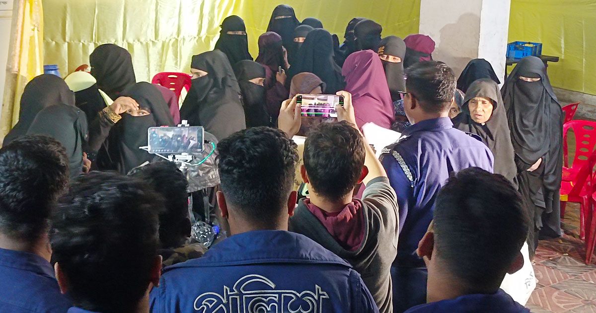 হোটেল সী পার্লে বিয়ের আয়োজনে হাজারো রোহিঙ্গা, আটক ৬৩