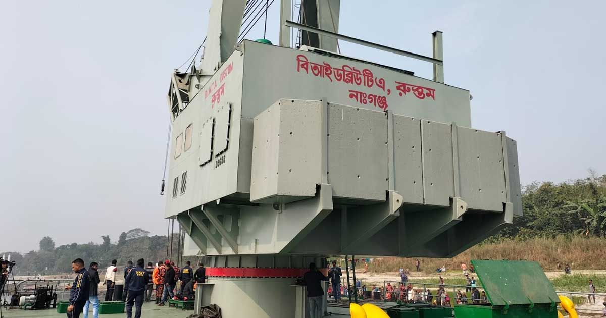 যানবাহন-উদ্ধারে-যোগ-দিল-রুস্তম-এখনও-পথে-প্রত্যয়-