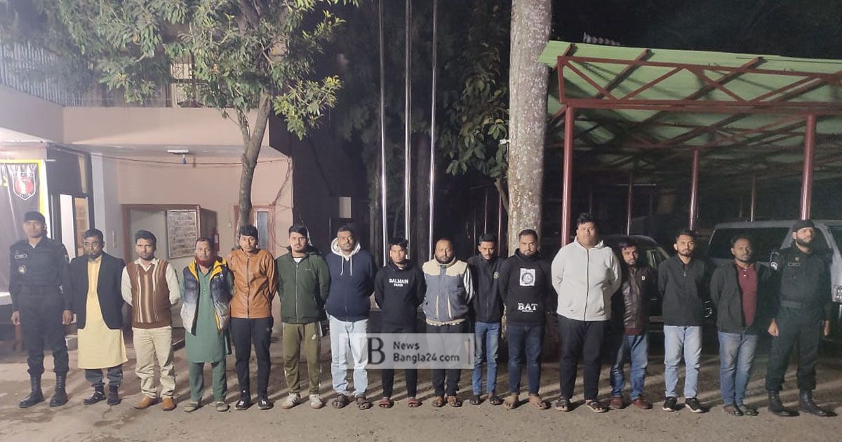 কুমিল্লায়-পাসপোর্ট-দালাল-চক্রের-১৪-জন-গ্রেপ্তার
