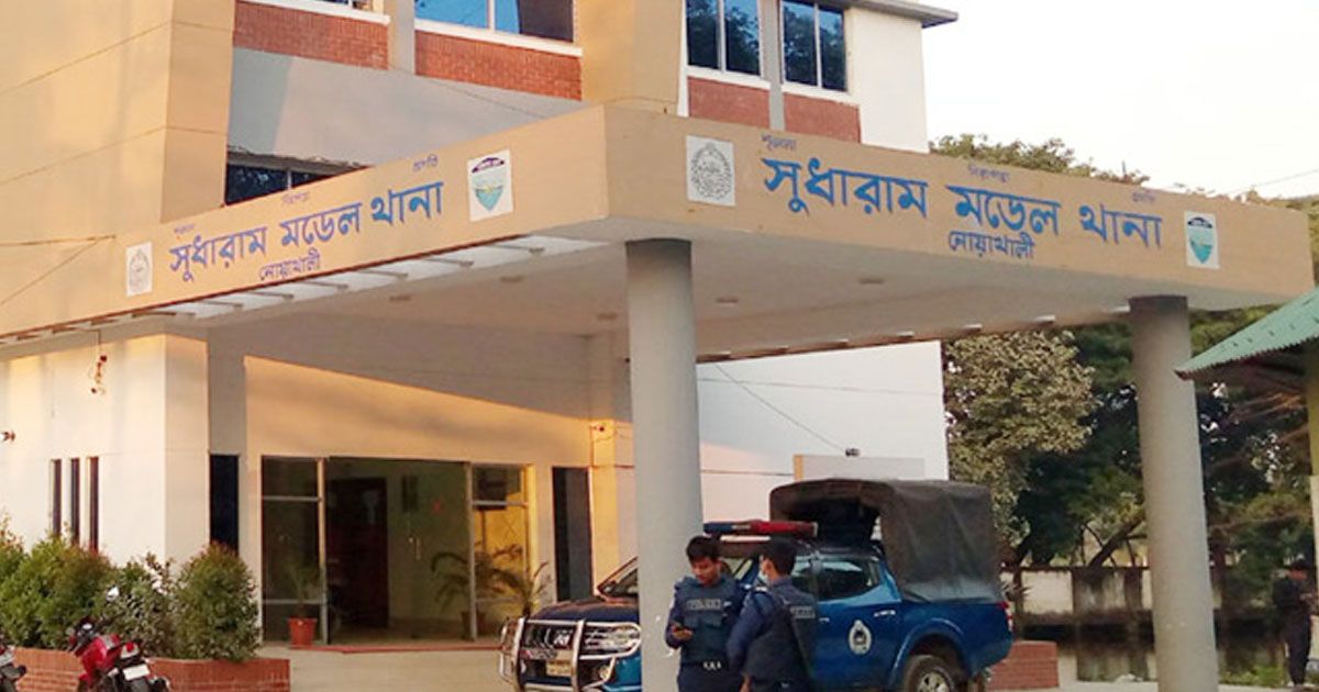 ফ্যানে স্বামীর, বিছানায় স্ত্রীর মরদেহ