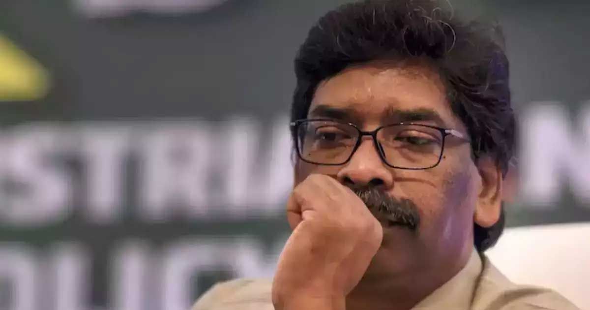 ঝাড়খণ্ডের-মুখ্যমন্ত্রীর-পদ-ছাড়ার-পরই-গ্রেপ্তার-হেমন্ত