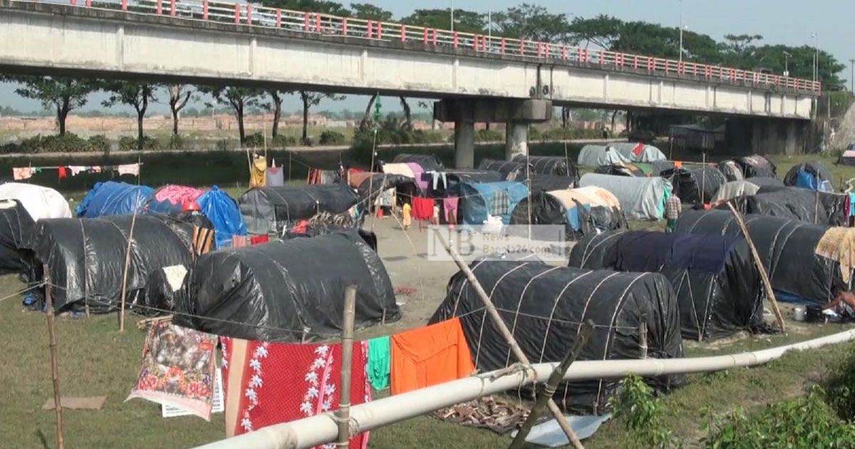 যাযাবর জীবন ছেড়ে স্থায়ী আবাস চান বেদেরা