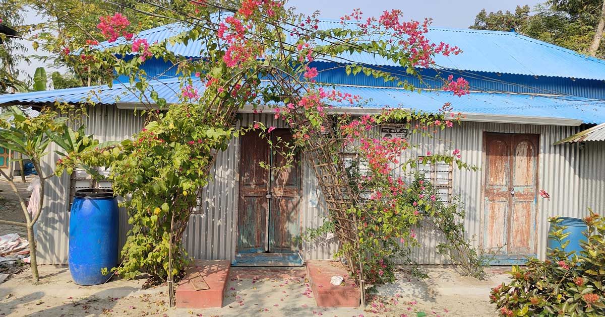 ‘ঋণের চাপে’ কোটালীপাড়ায় আরেক শিক্ষক দম্পতি নিখোঁজ