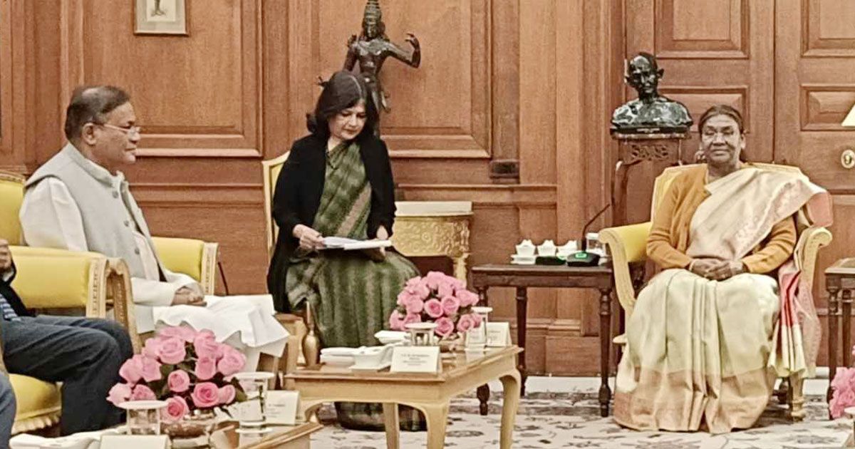 শেখ-হাসিনার-নেতৃত্বের-প্রশংসা-ভারতের-রাষ্ট্রপতির