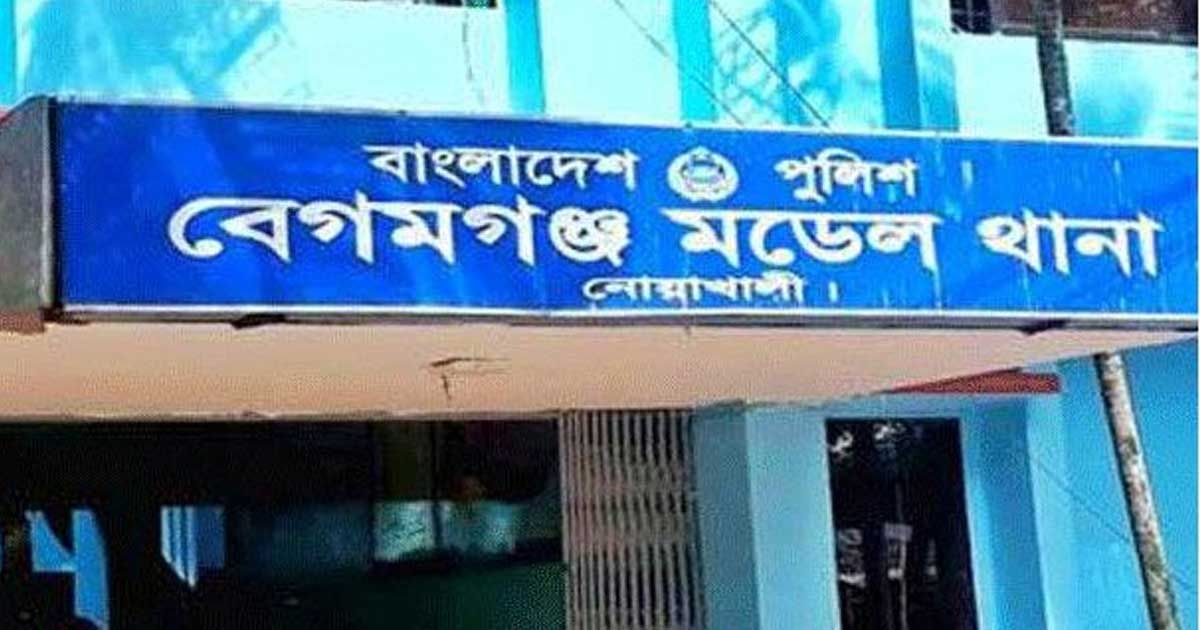 উল্টে পড়া অ্যাম্বুলেন্সে ট্রাকের ধাক্কা, যুবক নিহত