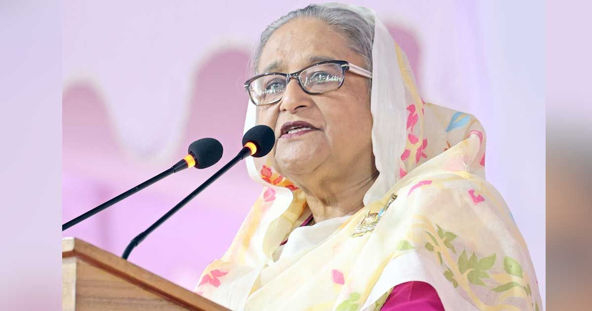 জনগণই-আমার-আপনজন-প্রধানমন্ত্রী-