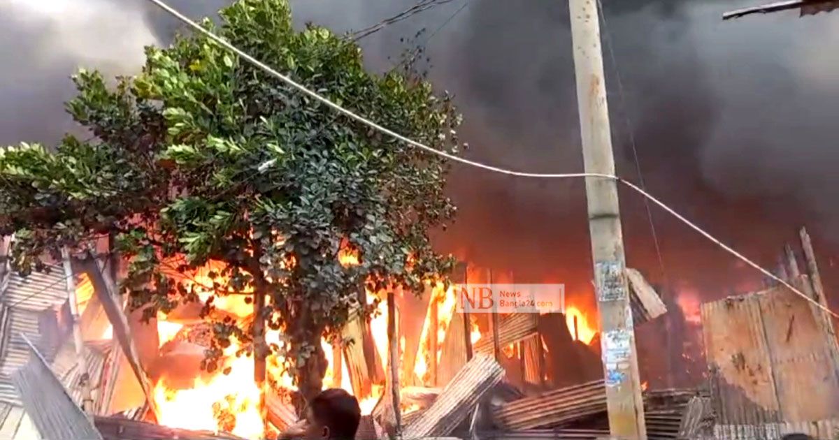 তিন-ঘণ্টার-চেষ্টায়-গাজীপুরের-ঝুট-গুদামের-আগুন-নিয়ন্ত্রণে