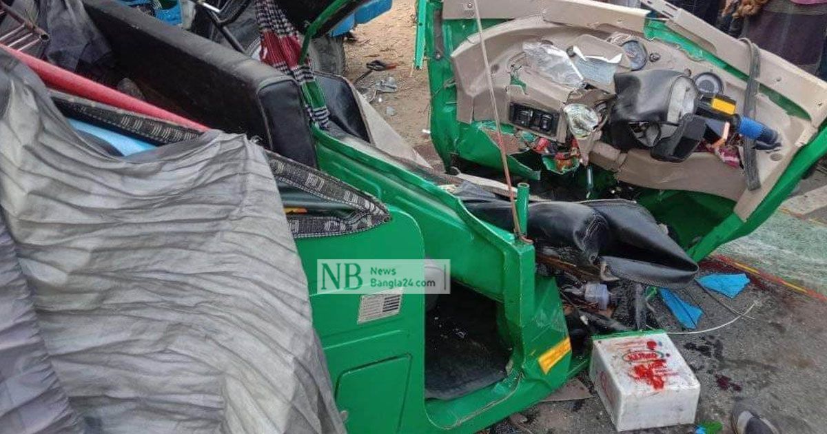 Two-passengers-were-killed-in-a-CNG-autorickshaw-hit-by-a-truck-in-Habiganj