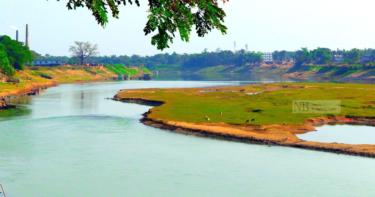 সুরমা এখন মরা খাল