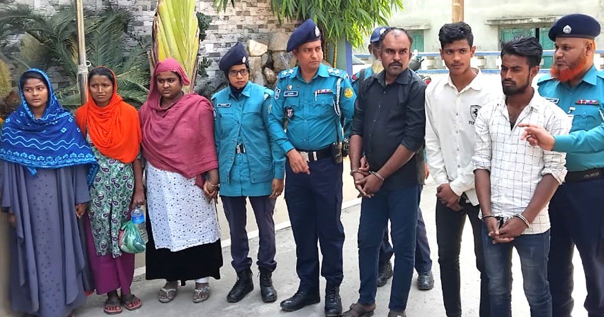 পাচারের-আগ-মুহূর্তে-উদ্ধার-দুই-তরুণী-আটক-৬