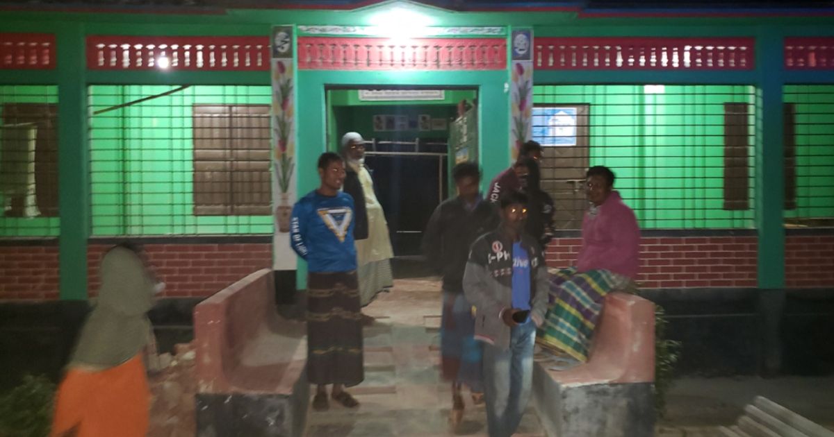 চেতনানাশকে-ইউপি-চেয়ারম্যানসহ-সাতজন-অচেতন-ধারণা-স্বাস্থ্য-কর্মকর্তার