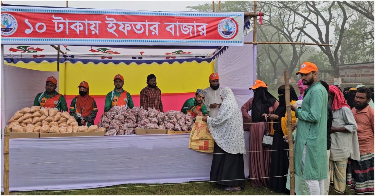 ১০-টাকার-ইফতার-বাজার