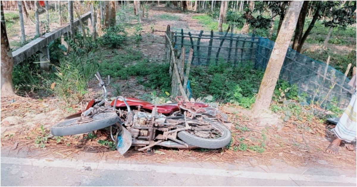 পিরোজপুরে-দুই-বাইকের-সংঘর্ষে-মাদ্রাসার-শিক্ষকসহ-দুজন-নিহত-