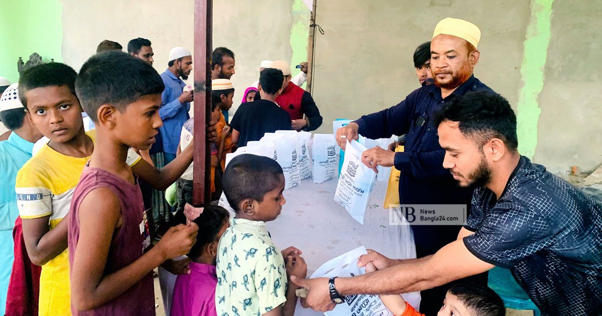 রমজান এলেই অন্য মানুষ হয়ে যান ব্যবসায়ী আনিসুর