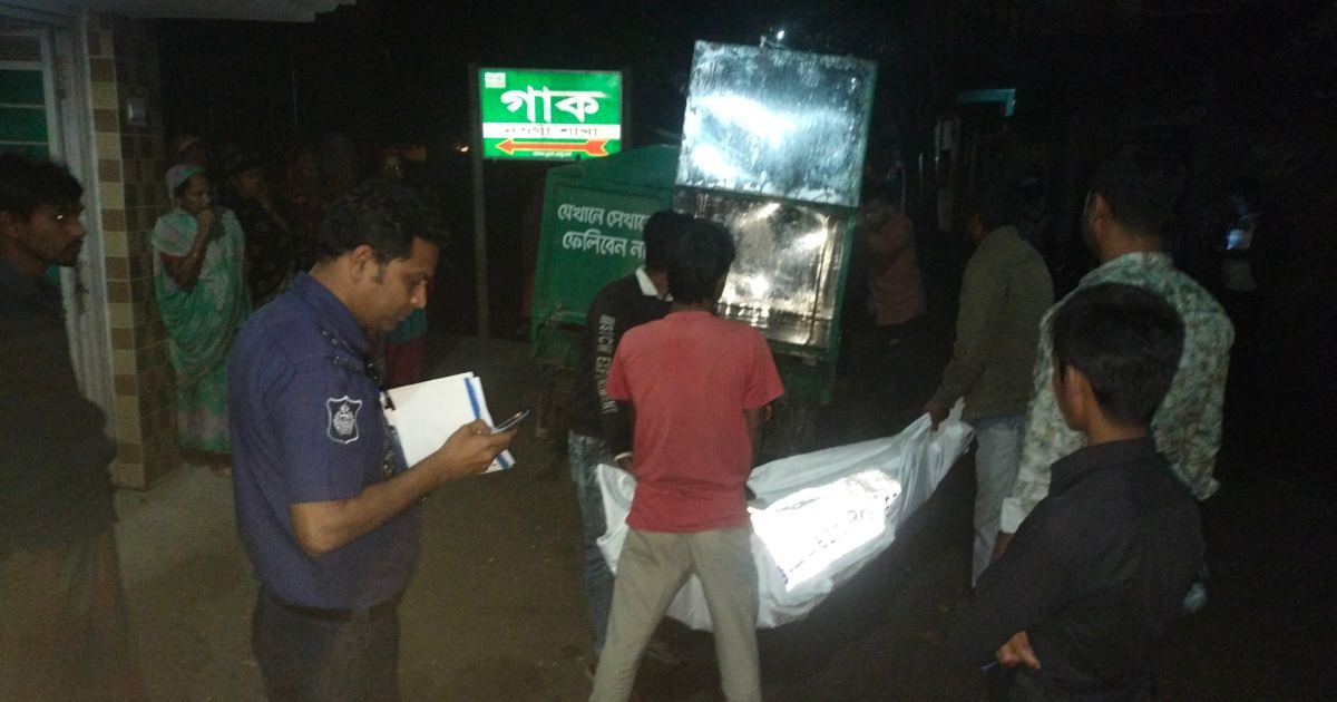 নওগাঁয়-এনজিও-কর্মকর্তার-ঝুলন্ত-মরদেহ-উদ্ধার 