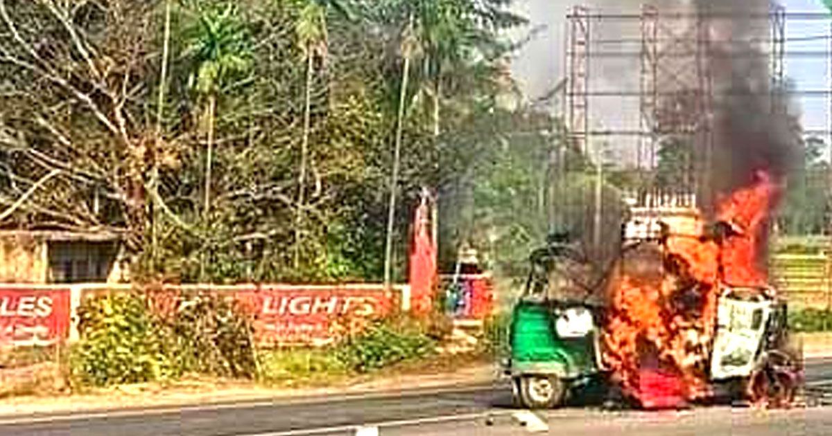 চলন্ত-অটোরিকশার-সিলিন্ডার-বিস্ফোরণ-চালক-অঙ্গার