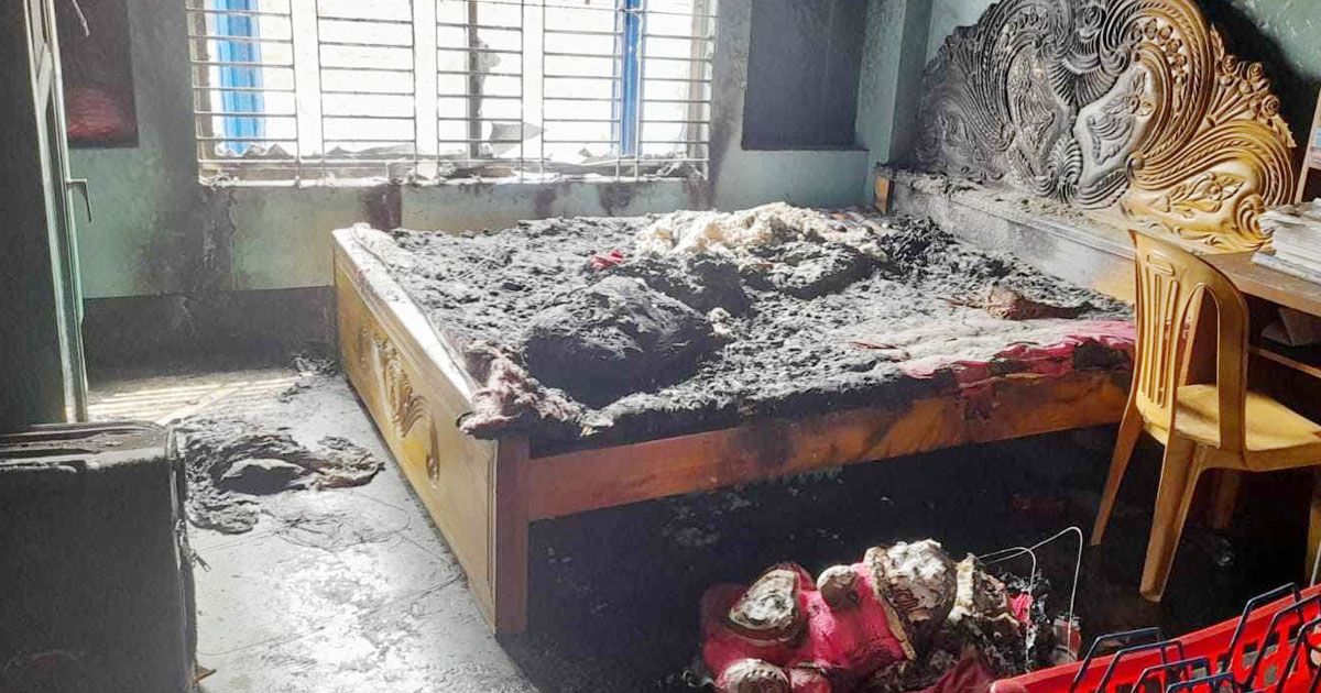 গ্যাস-লিকেজ-থেকে-বিস্ফোরণ-এক-পরিবারের-চারজন-দগ্ধ