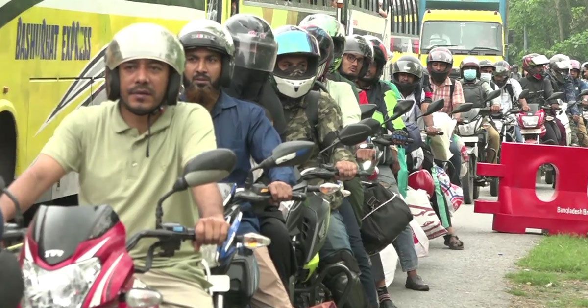 ঈদযাত্রায়-বঙ্গবন্ধু-মহাসড়ক-ও-পদ্মা-সেতুর-টোল-প্লাজায়-চাপ