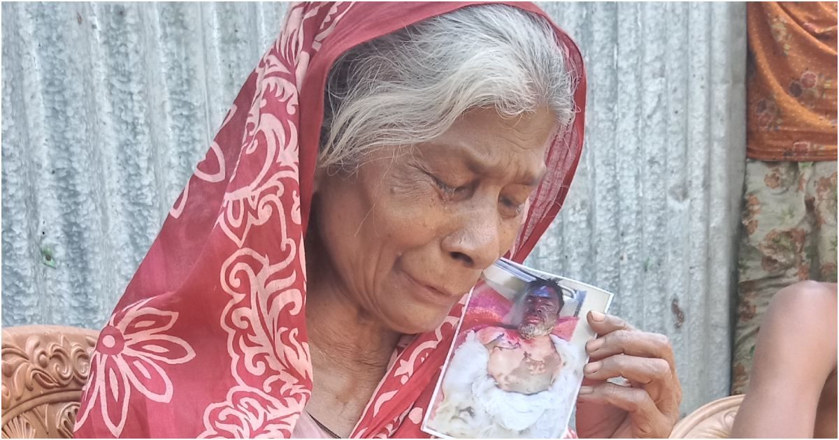 মা-বাবার জন্য অপেক্ষা ফুরোয় না সাজিদের
