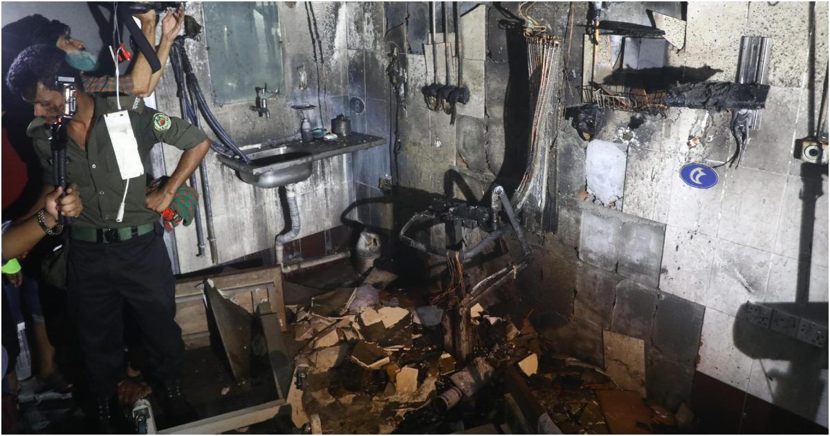প্রায়-এক-ঘণ্টা-পর-নিভল-শিশু-হাসপাতালের-আগুন