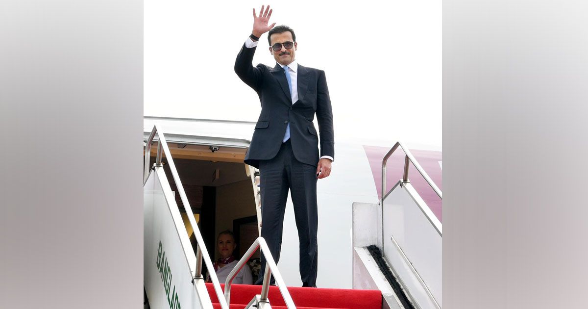 Emir-of-Qatar-leaves-Dhaka