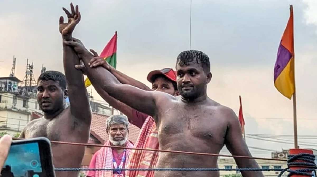 জব্বারের বলীখেলা: প্রথমবারেই চ্যাম্পিয়ন ‘বাঘা শরীফ’