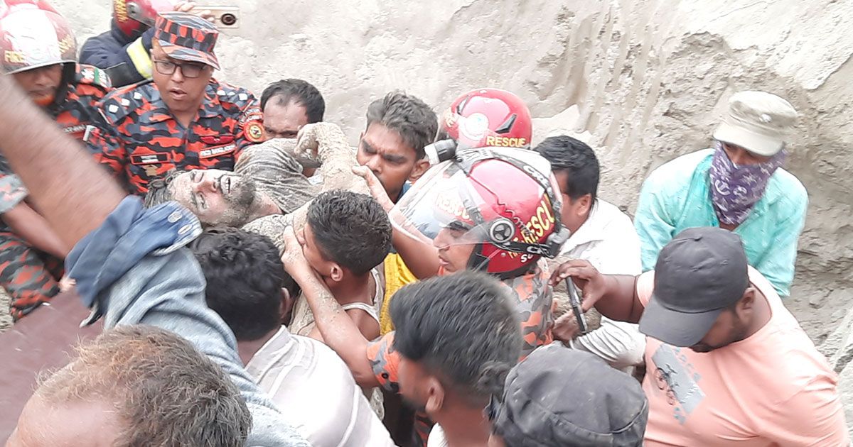 সিরাজগঞ্জে পাইপলাইন স্থাপনের সময় শ্রমিক মাটিচাপা