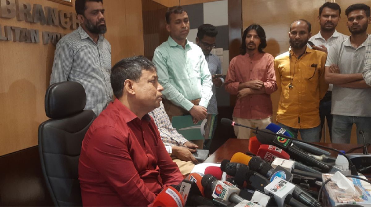৯০০-মরদেহ-দাফনের-প্রমাণ-দেখাতে-ব্যর্থ-মিল্টন-সমাদ্দার