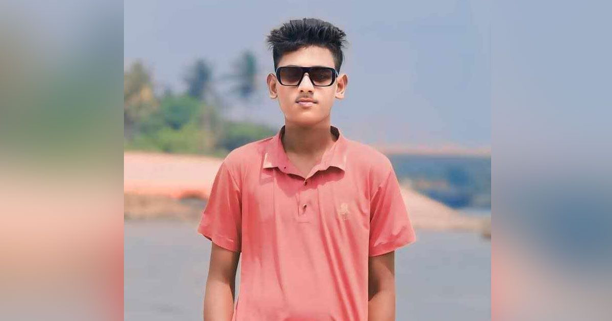 ফুটবল-খেলার-সময়-বজ্রপাতে-কিশোরের-মৃত্যু