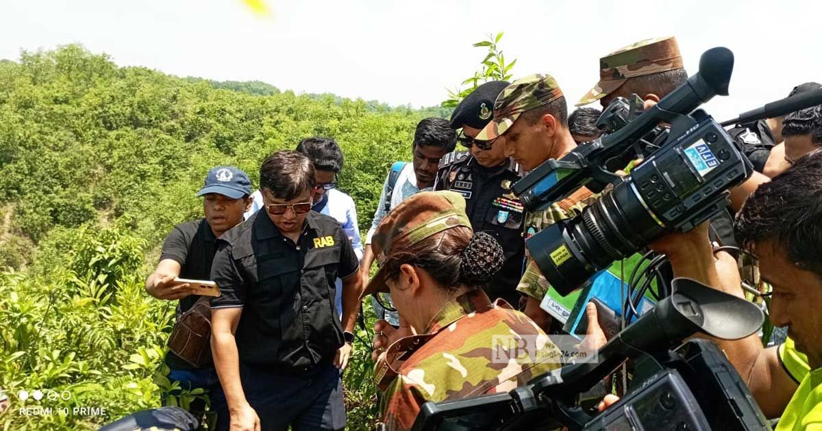রোহিঙ্গা ক্যাম্প সংলগ্ন পাহাড়ে আরসার আস্তানা, আটক ২