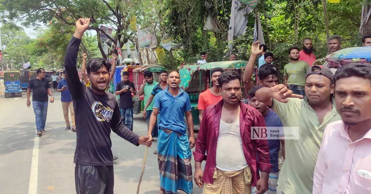 ট্রাফিক পুলিশের বিরুদ্ধে পা ভাঙার অভিযোগ রিকশাচালকের