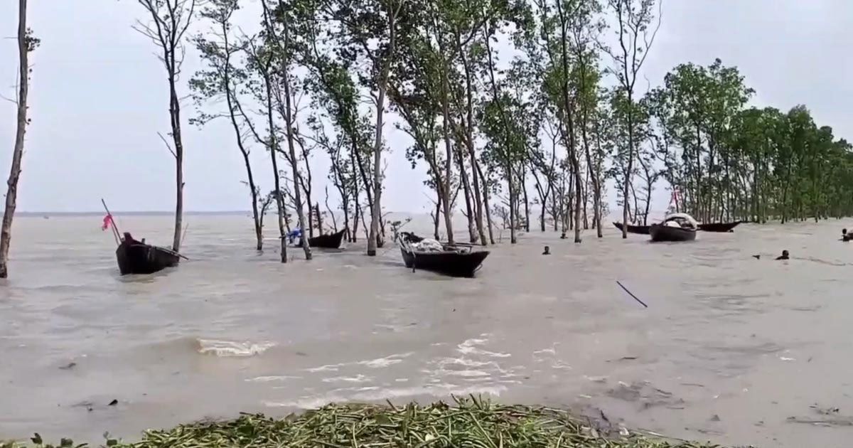 বাগেরহাটে-বৃষ্টি-শুরু-প্রস্তুত-৩৫৯-আশ্রয়কেন্দ্র