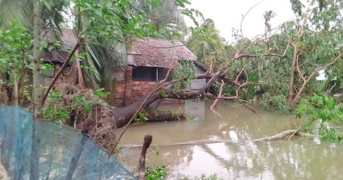 বাগেরহাটে ৪৫ হাজার ঘর-বাড়ি বিধ্বস্ত