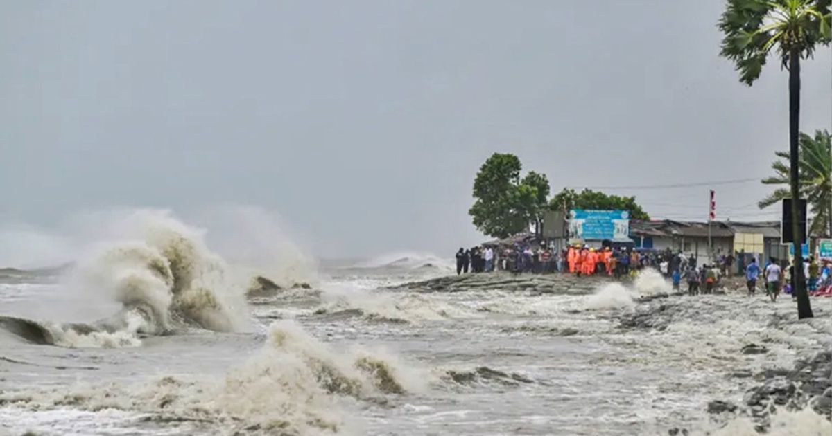 ঘূর্ণিঝড়-রিমালের-তাণ্ডবে-ছয়-জেলায়-১০-প্রাণহানি