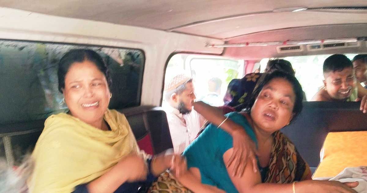 বিল-শোধ-না-করায়-হাসপাতালে-বিনা-চিকিৎসায়-মারা-গেল-শিশুটি