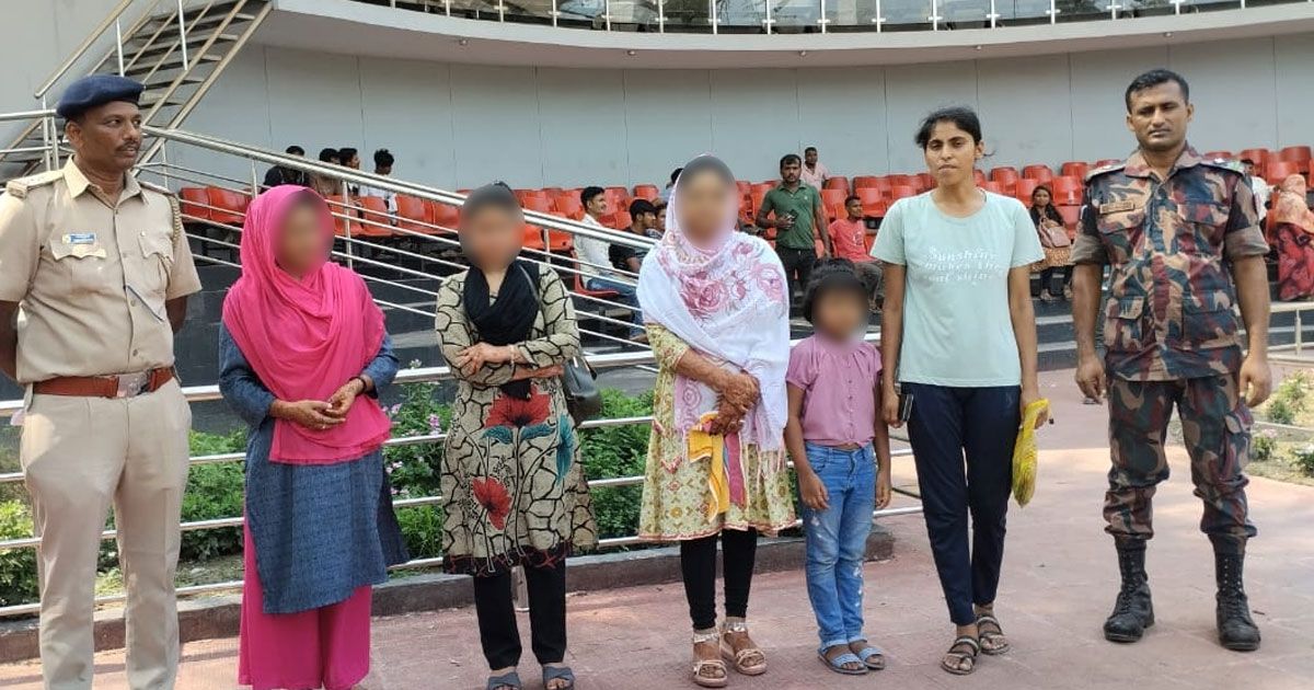 কারাভোগ শেষে ভারত থেকে ফিরলেন নারী-শিশুসহ ৪ জন