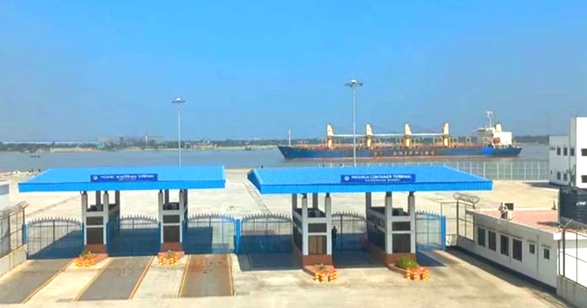 অবশেষে পতেঙ্গা কন্টেইনার টার্মিনালের কার্যক্রম শুরু