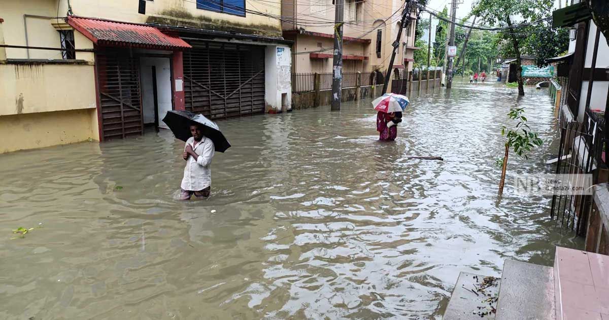 তিন-ঘণ্টার-বৃষ্টিতেই-ফের-পানির-নিচে-সিলেট-নগর