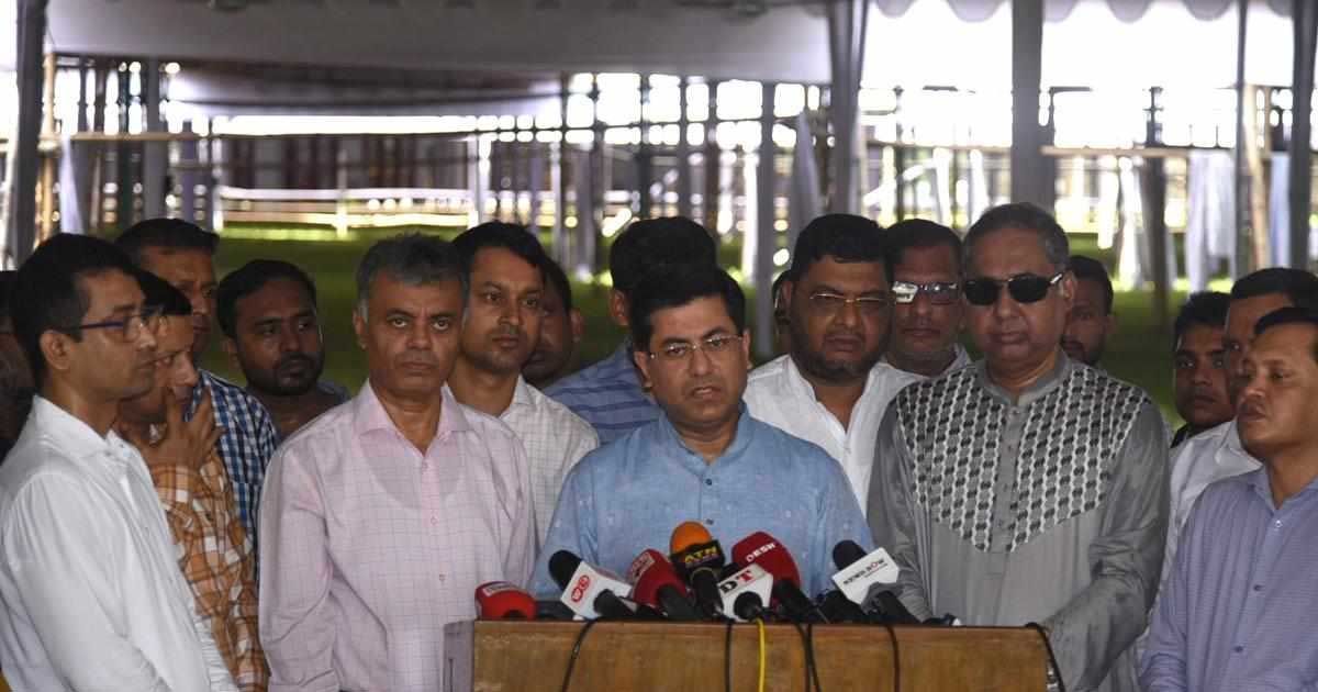 কোরবানির পশুর বর্জ্য অপসারণে ডিএসসিসির সক্ষমতা বেড়েছে: মেয়র তাপস