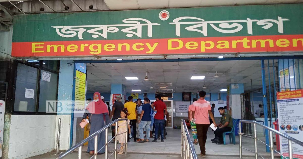 রাজধানীতে-গাছের-সঙ্গে-প্রাইভেট-কারের-ধাক্কা-দুই-বন্ধু-নিহত