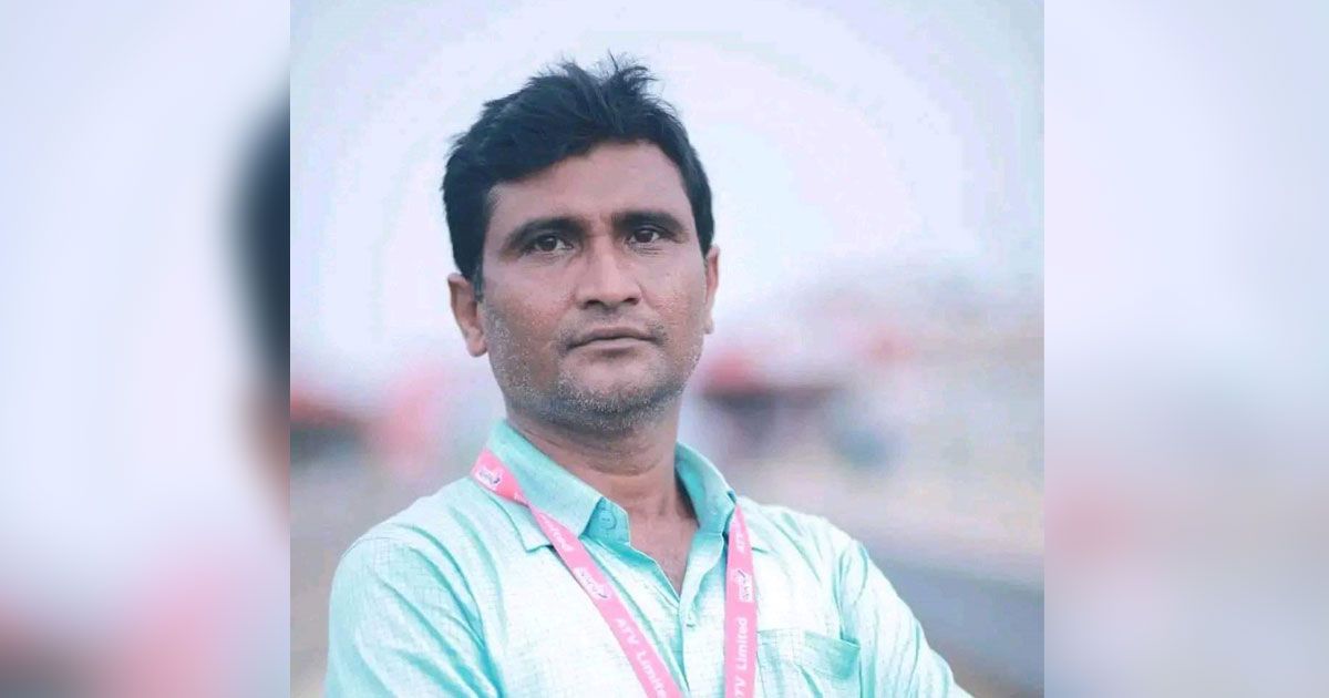 পাবনায় সংবাদ সংগ্রহের পথে সাংবাদিকের ওপর হামলা