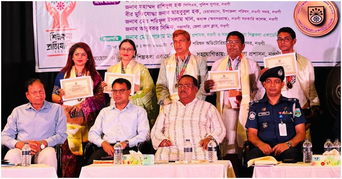 শিল্পীর কণ্ঠ অস্ত্রের চেয়ে শক্তিশালী: খাদ্যমন্ত্রী
