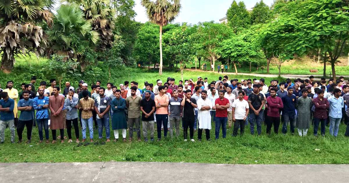 কুবিতে-গায়েবানা-জানাজায়-ইমামের-না