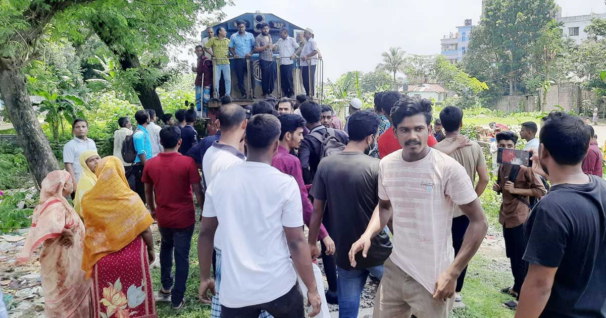 জামালপুরে-সড়ক-ও-রেলপথ-অবরোধ-সংঘর্ষে-আহত-১২