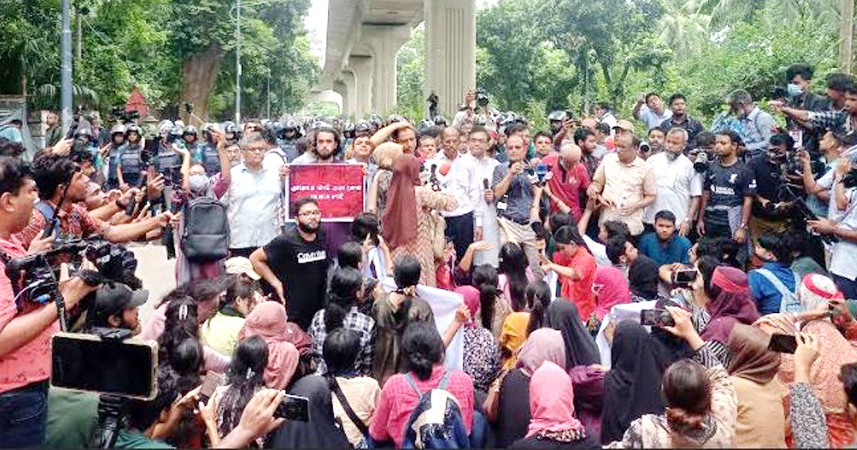 রিমেম্বারিং-দ্য-হিরোস-বৃহস্পতিবারের-নতুন-কর্মসূচি
