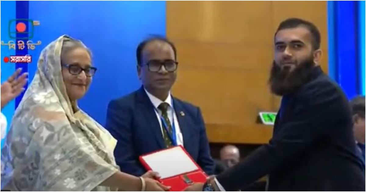 জাতীয়-মৎস্য-পদক-দেয়া-হলো-২২-ব্যক্তি-প্রতিষ্ঠানকে