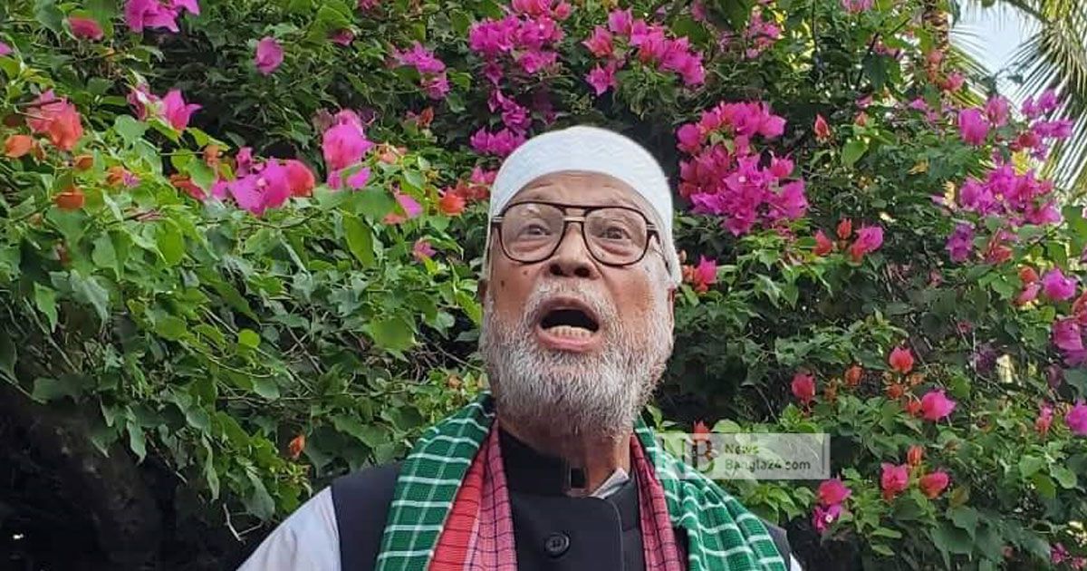 ধানমণ্ডি ৩২ নম্বরে কাদের সিদ্দিকীর গাড়ি ভাঙচুর