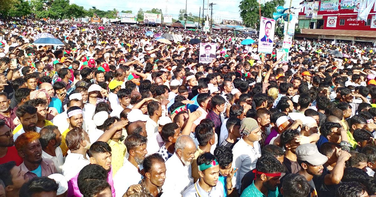 এক-দশক-পর-চকরিয়ায়-সালাহউদ্দিন-গণসংবর্ধনায়-জনতার-ঢল